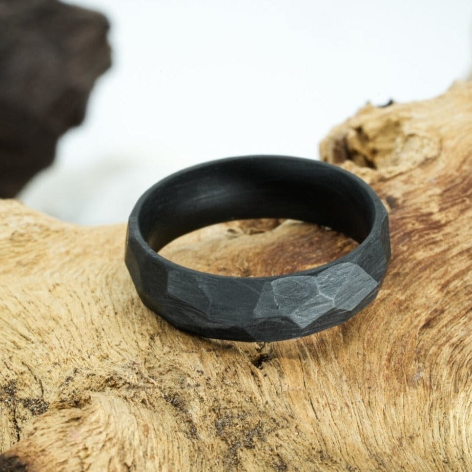 Ground Carbon Fiber Ring "Bates" Wooden Display