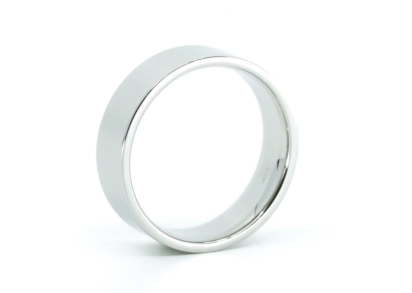 "Montevideo" Ring in White Gold or Platinum