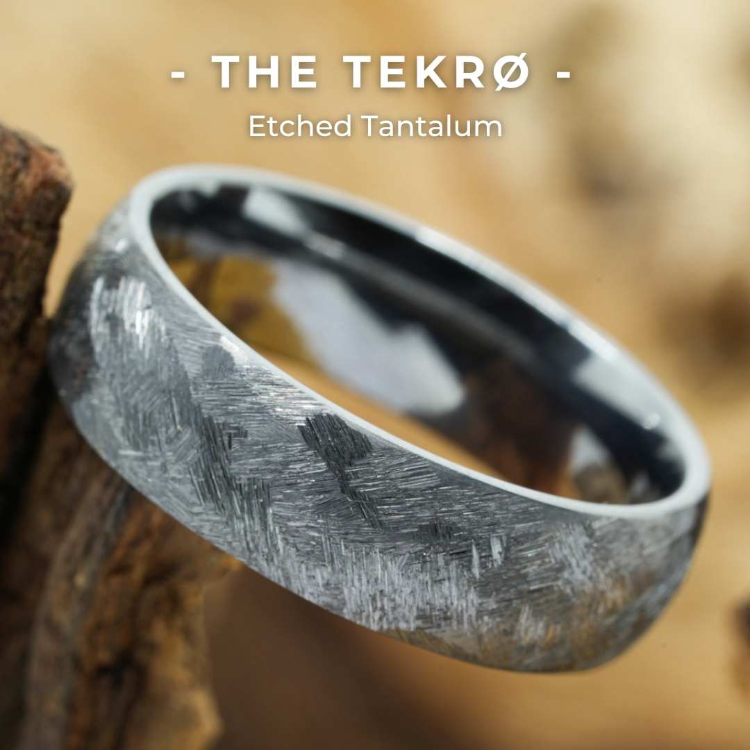 The 'Tekrø' Etched Tantalum Ring