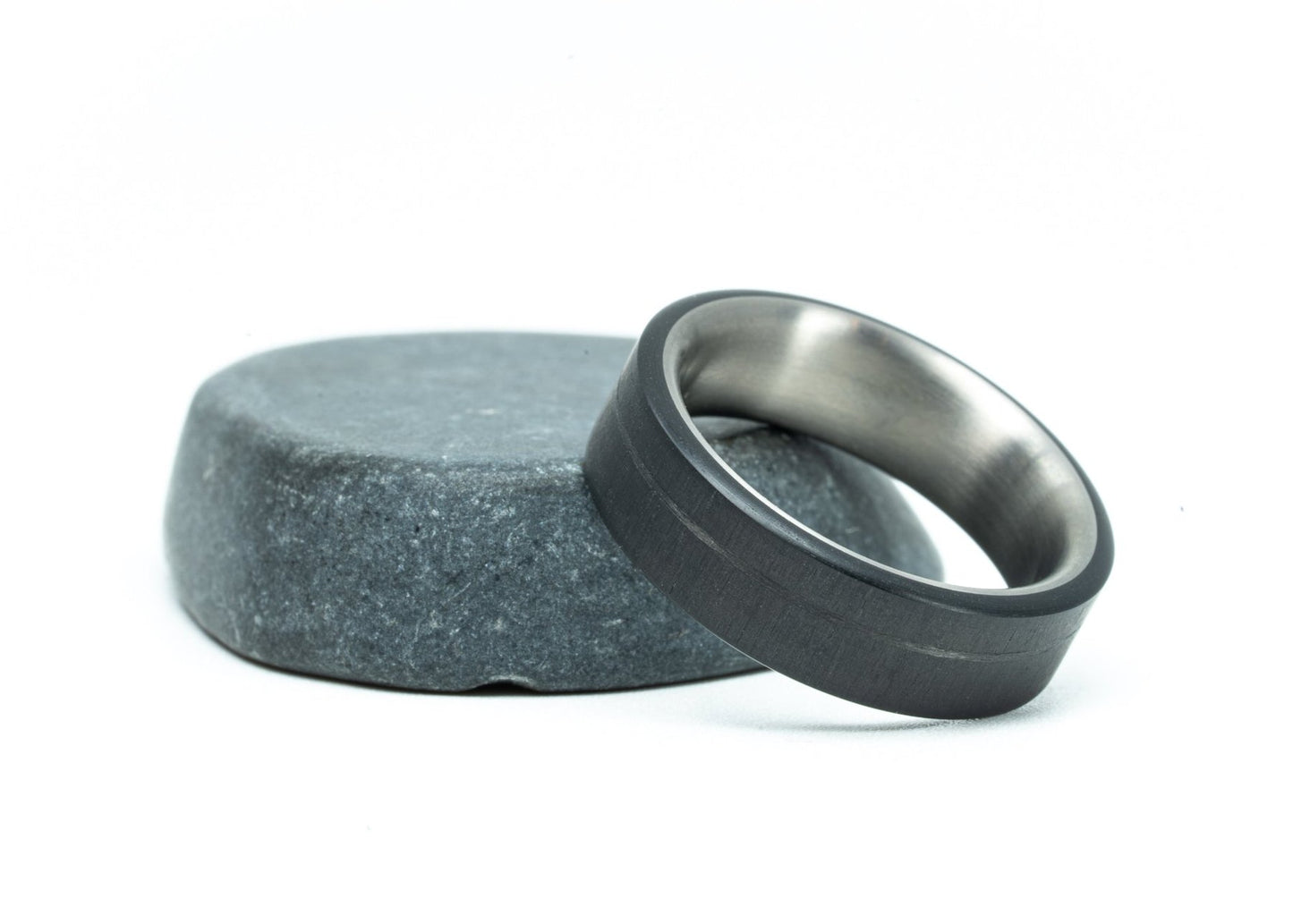 Size 6.0 Closeout Ring: "Raymond" Carbon & Titanium