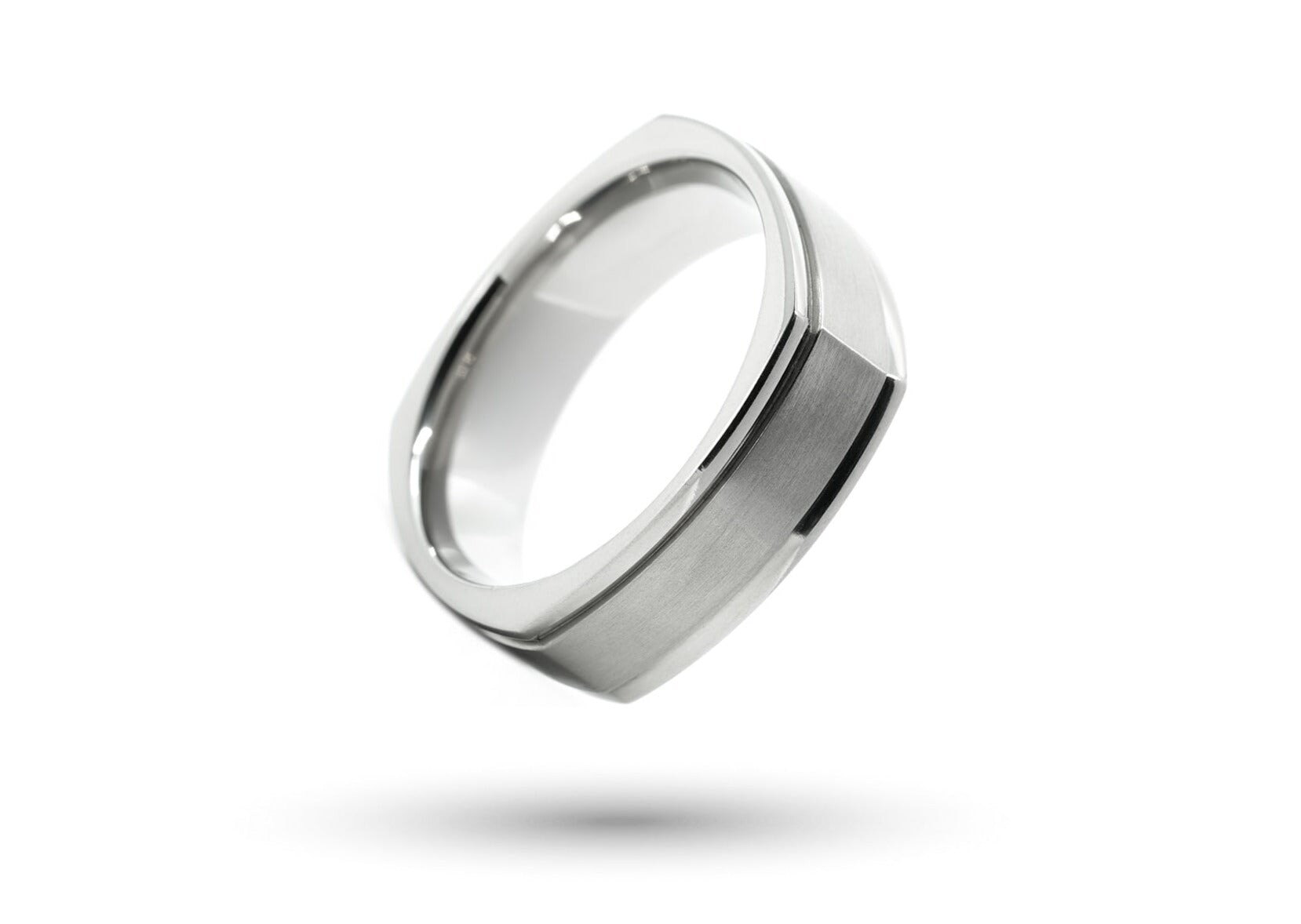 The 'Ralston' Squared Titanium Ring – Støberi - Main Image