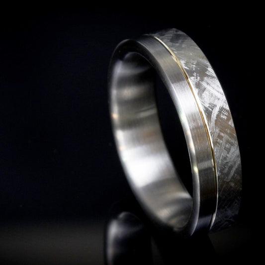 X191 Custom Ring: 8MM "Rae" With Bevel Rings 